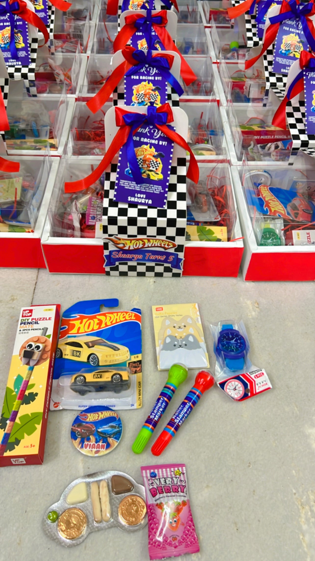 Hot Wheels Car Theme Hamper