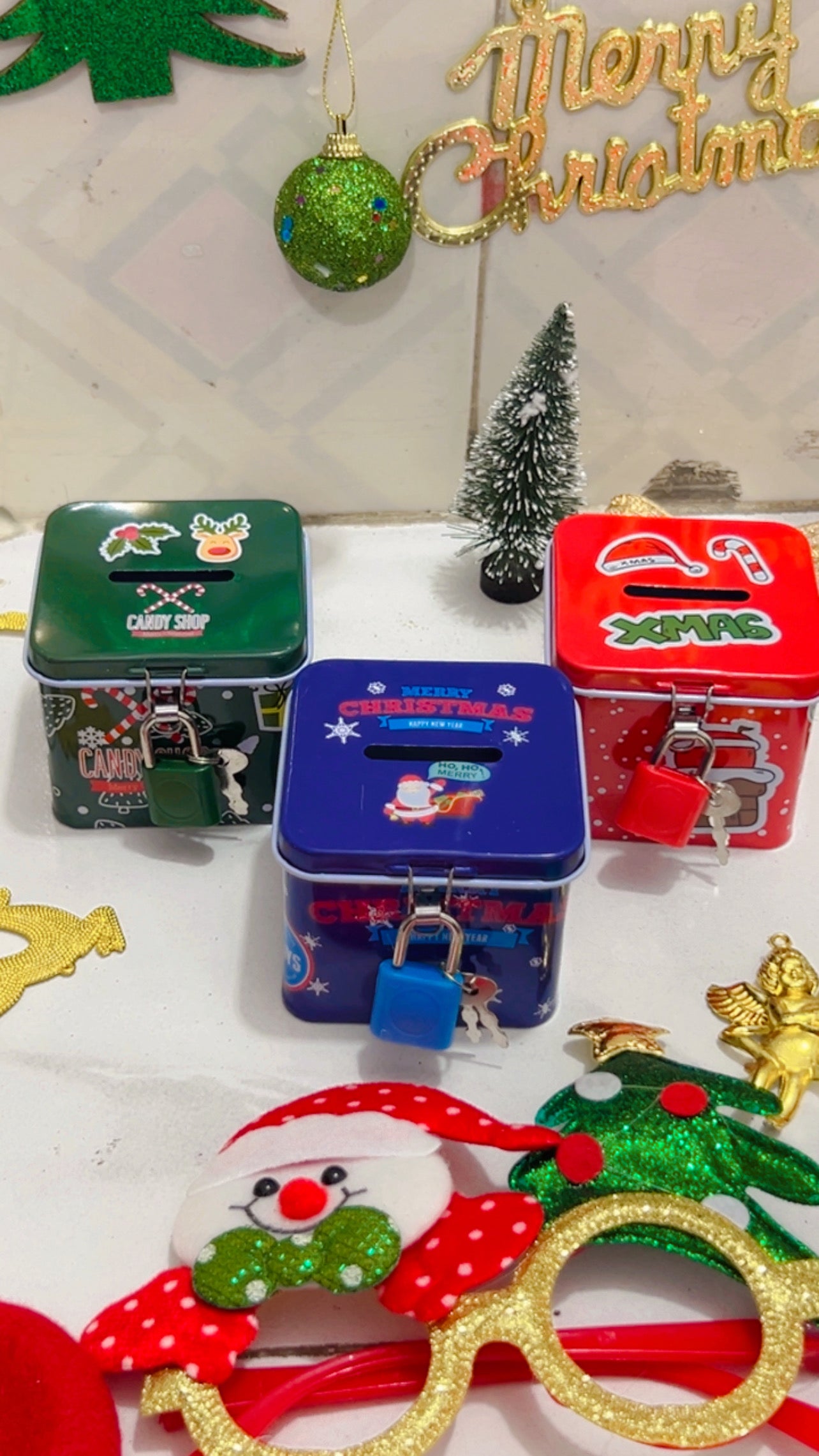 Christmas mini Piggy Bank (Sqaure)