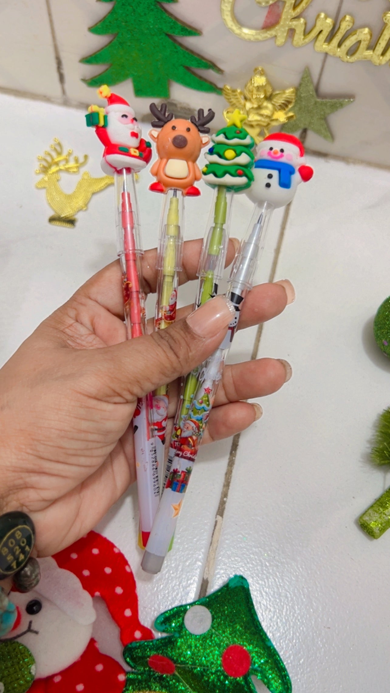 Christmas Design Silicone Topper Pencils (Pack of 4) (Random Design)