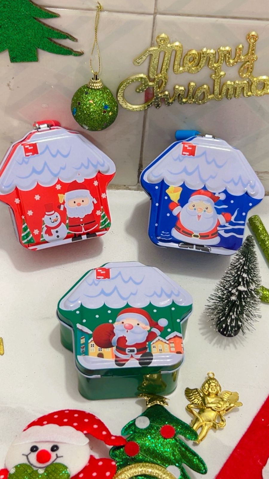 Christmas medium house piggy bank