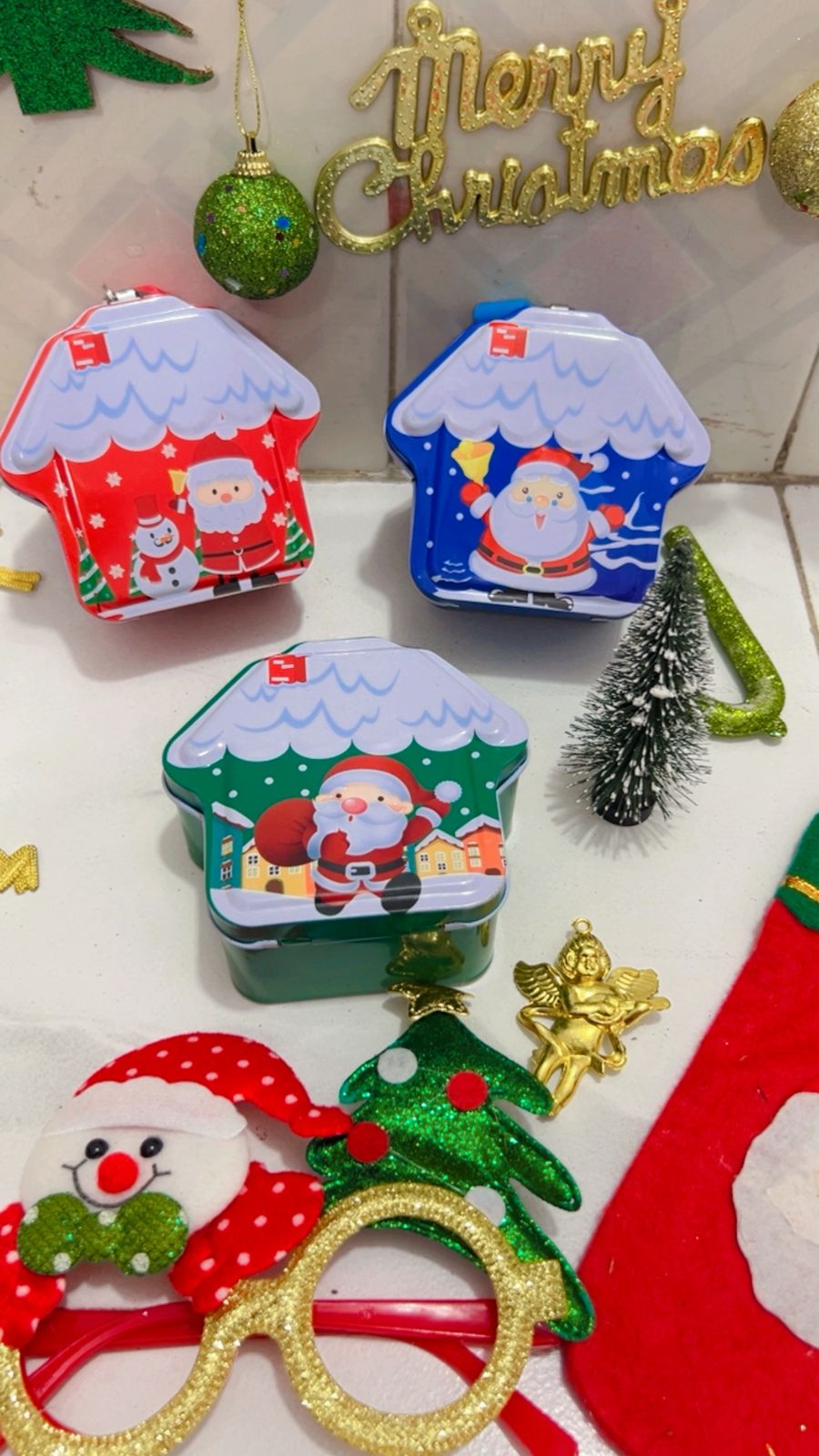 Christmas medium house piggy bank